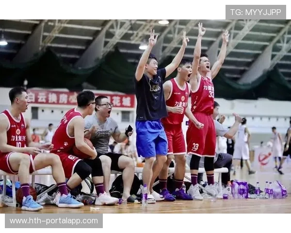 市长杯篮球联赛迎32队角逐 激烈赛况点燃十五运会热潮